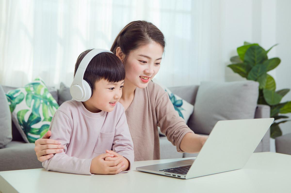 学英语最好的方法_幼儿园学双语好还是纯英语好_英语是学笔译好还是口译好