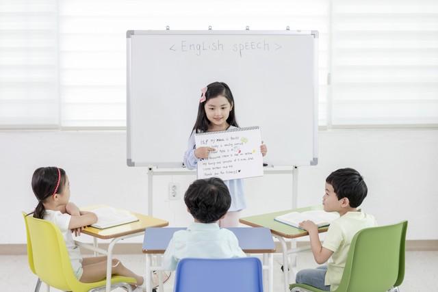 学日语简单还是学乐器简单_零基础学日语和英语那个简单_英语怎么学最简单