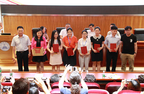 视听英语_大学英语视听说_易精通英语视听学习王