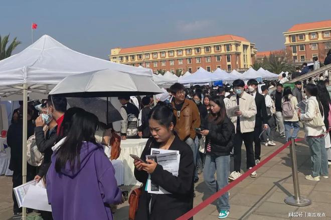 深圳英语学什么教材_深圳学英语的学校_深圳学英语