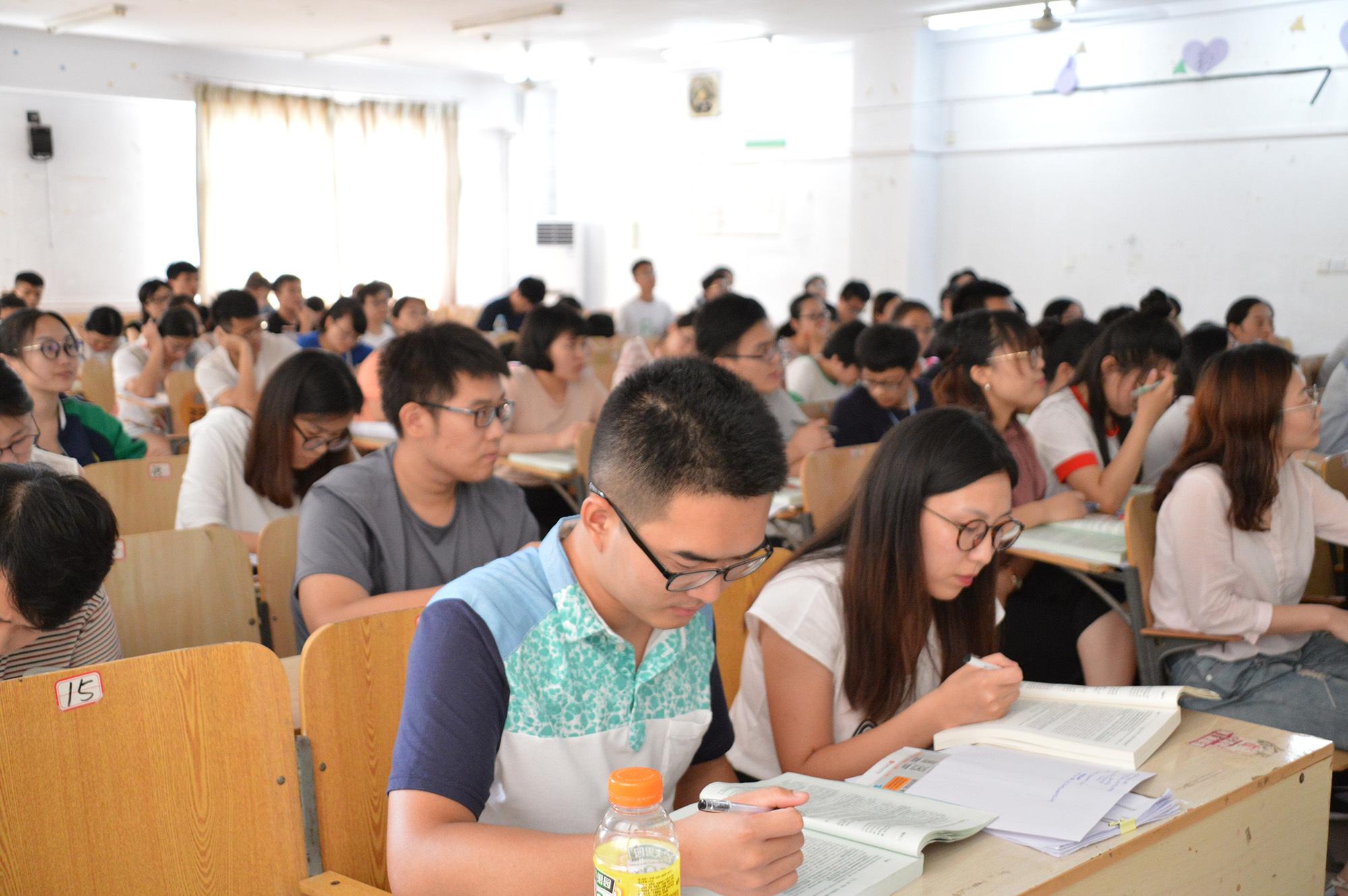 学英语有前途吗_英语前途怎么说_前途英语学有前途吗