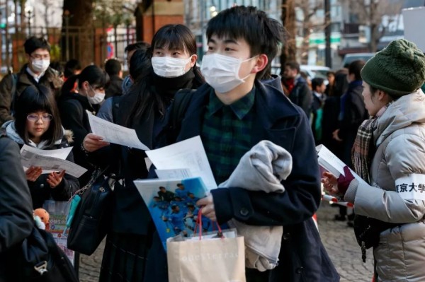 日本人教英语_日本人学英语_日本学生的英语水平怎么样