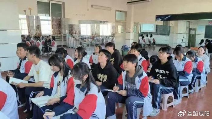 学英语发音用什么软件好_发音英语软件学好用吗_发音英语软件学好用吗知乎