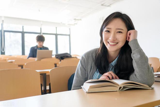 成年人如何学英语_成人学英语需要多长时间_成人学英语怎么办