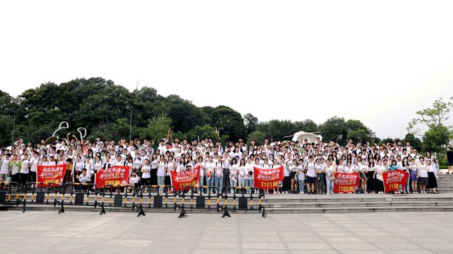 英语夏令营：提高学习能力的奇妙之旅