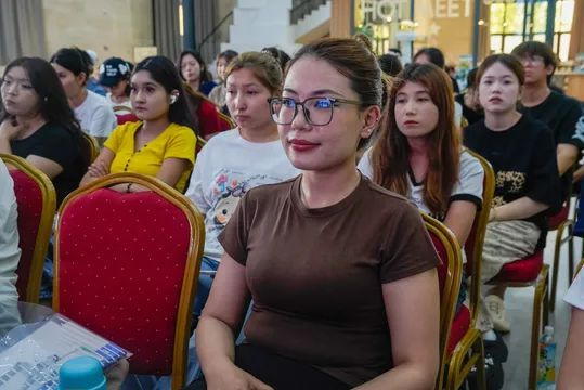 哈密瓜选瓜师职业技能培训_哈密外教英语培训机构_哈密瓜营销师培训课程